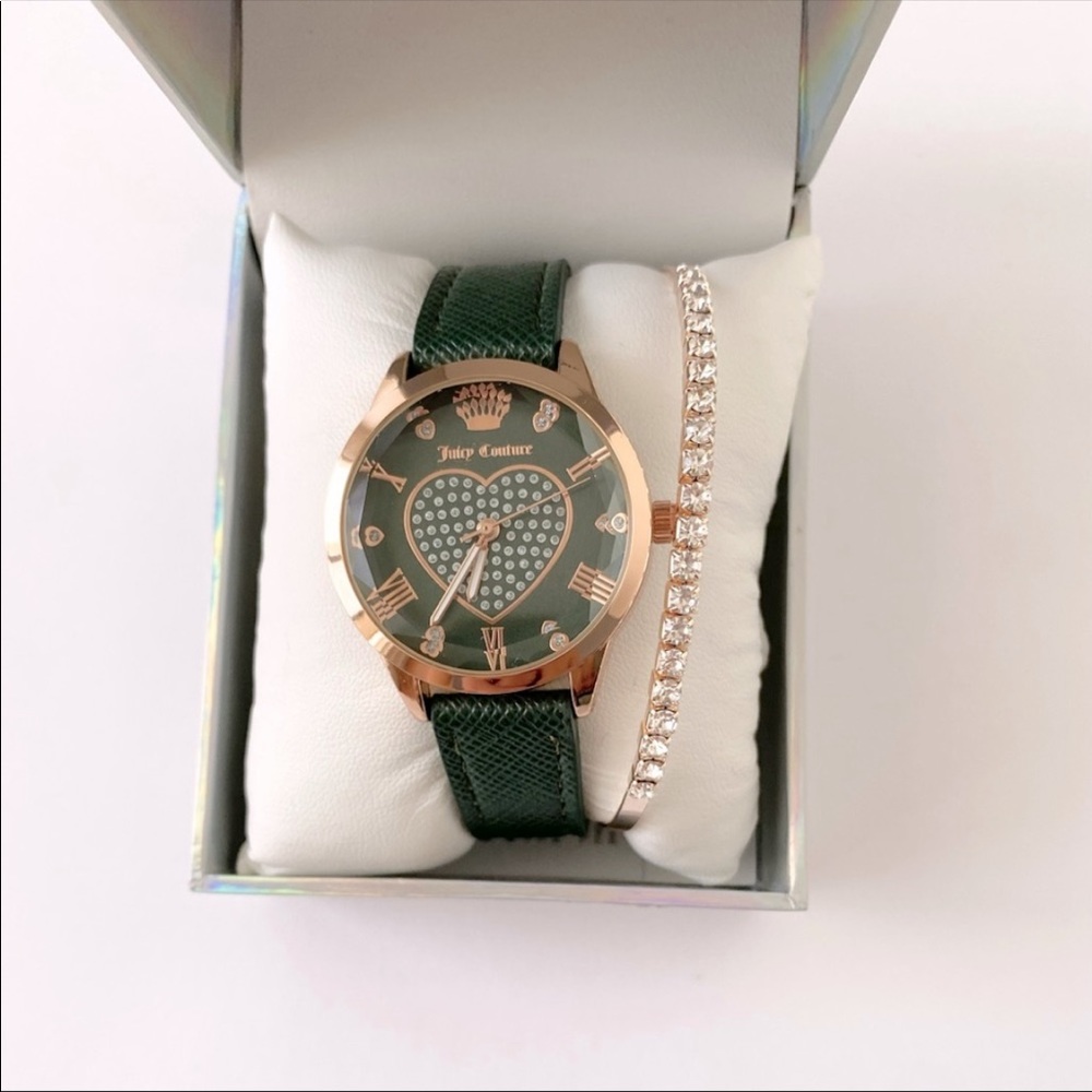 ❗️SOLD❗️Juicy couture watch with bangle bracelet